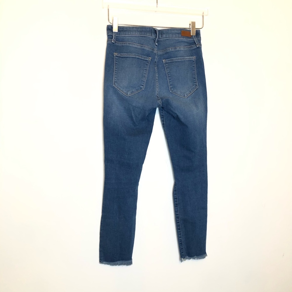 Abercrombie & Fitch Harper Skinny Jeans. Size 24 - Picture 2 of 5